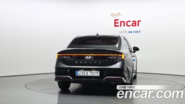 Hyundai Sonata 1.6 Turbo Exclusive — пробег 5 687 км — фото 4 из 5