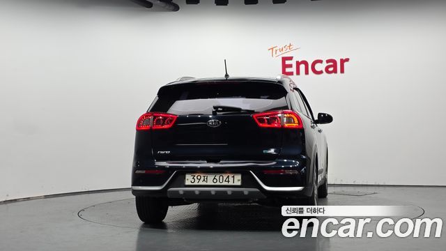 Kia Niro из Кореи Encar
