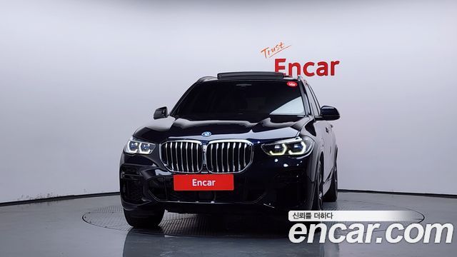 BMW X5 xDrive 45e M Sport — пробег 88 866 км — фото 3 из 5