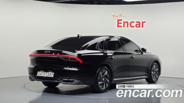 Hyundai Grandeur из Кореи Encar