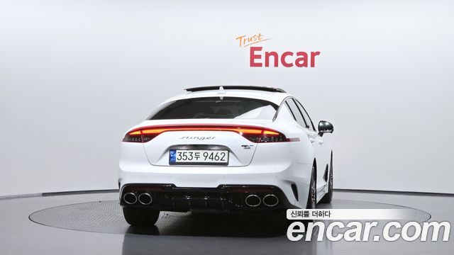 Kia Stinger 2.5 AWD Masters — пробег 82 370 км — фото 4 из 5