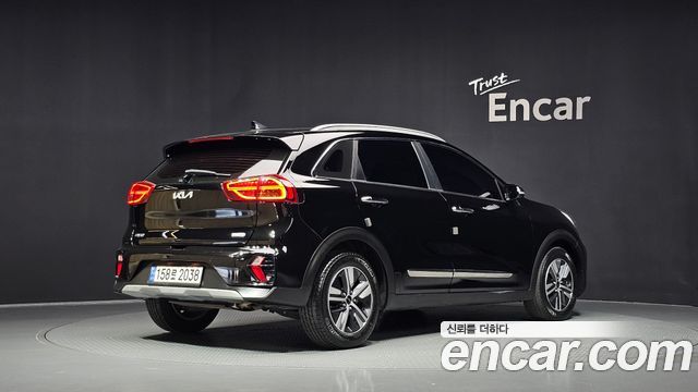 Kia Niro 1.6 HEV Prestige — пробег 58 536 км — фото 2 из 5