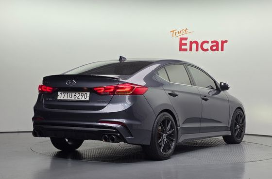 Hyundai AVANTE 1.6 Turbo Sport — пробег 142 514 км — фото 2 из 5