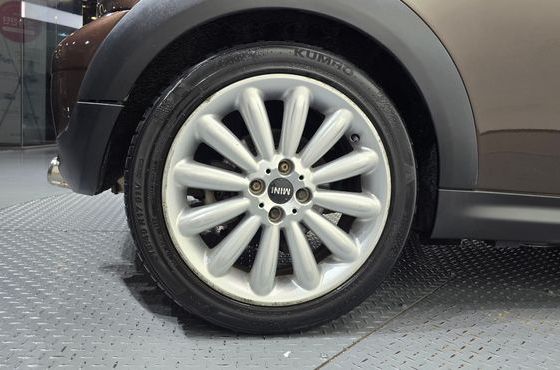 Mini Cooper Mayfair — пробег 137 809 км — фото 5 из 5