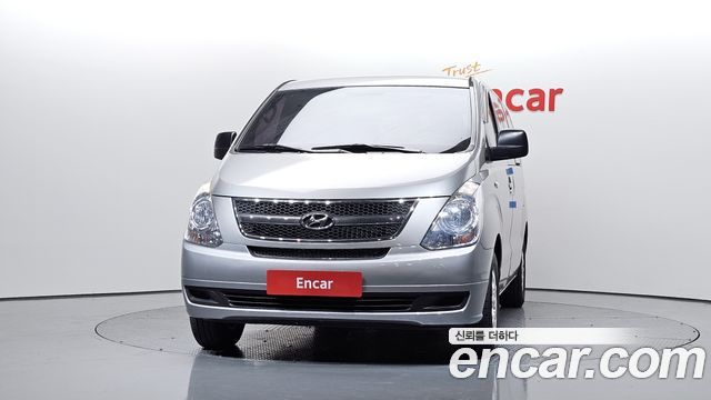 Hyundai Starex 12-Seater Wagon CVX Deluxe — пробег 113 716 км — фото 3 из 5