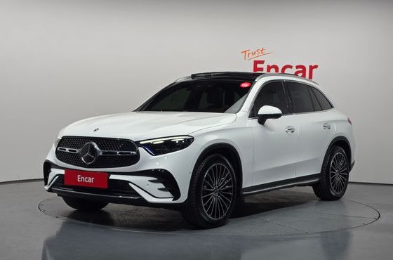 Mercedes-Benz GLC-Class GLC300 4MATIC AMG Line — пробег 11 322 км — фото 1 из 5