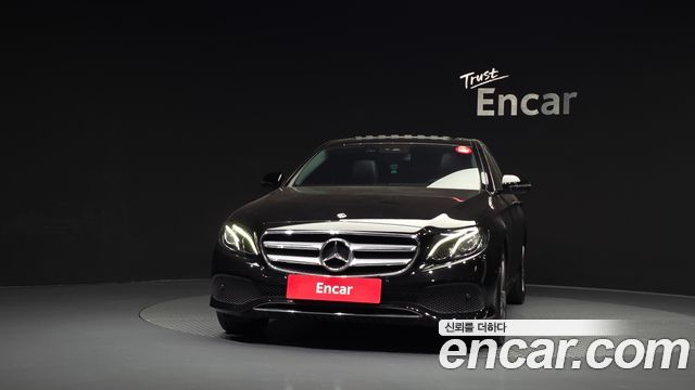 Mercedes-Benz E-Class из Кореи Encar