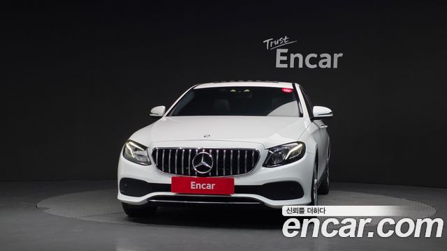 Mercedes-Benz E-Class из Кореи Encar