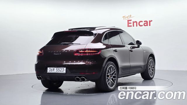Porsche Macan из Кореи Encar