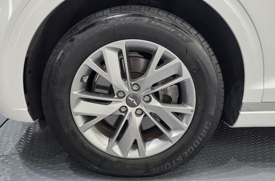 Genesis GV70 2.5T Gasoline AWD — пробег 33 814 км — фото 5 из 5