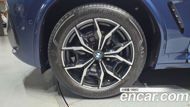 BMW X4 xDrive20i M Sport — пробег 36 030 км — фото 5 из 5