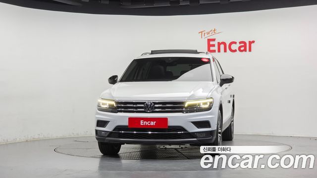 Volkswagen Tiguan 2.0 TDI Prestige — пробег 123 727 км — фото 3 из 5