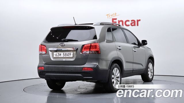 Kia Sorento Diesel 2.0 2WD TLX High-Deluxe — пробег 178 966 км — фото 2 из 5