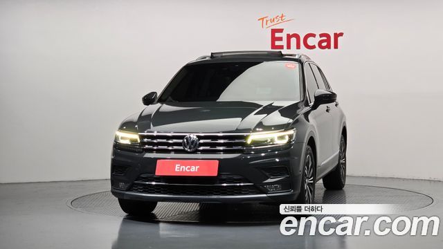 Volkswagen Tiguan 2.0 TDI Prestige — пробег 102 355 км — фото 3 из 5