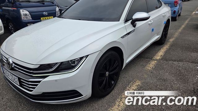 Volkswagen Arteon 2.0 TDI Premium — пробег 99 730 км — фото 3 из 5