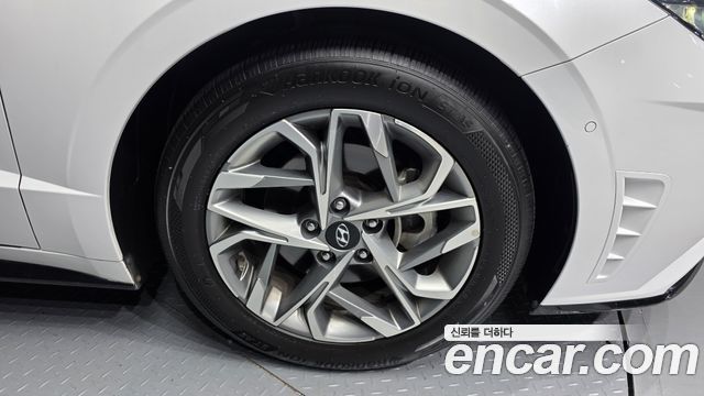 Hyundai Sonata 1.6 Turbo Premium Family — пробег 94 367 км — фото 5 из 5