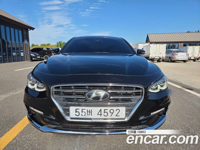 Hyundai Grandeur 2.2 Diesel Premium — пробег 220 000 км — фото 2 из 5