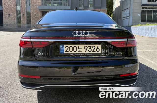 Audi A8 55 TFSI Quattro Premium LWB — пробег 44 000 км — фото 4 из 5