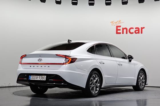 Hyundai Sonata 2.0 Premium Plus — пробег 54 255 км — фото 2 из 5