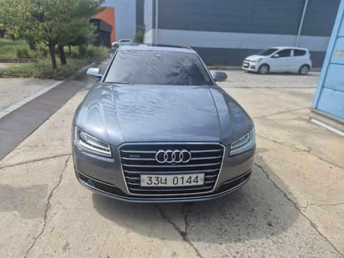 Audi A8 50 TDI Quattro D4 — пробег 185 000 км — фото 3 из 5