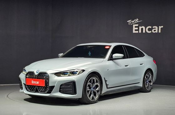 BMW i4 eDrive40 M Sports — пробег 80 693 км — фото 1 из 5