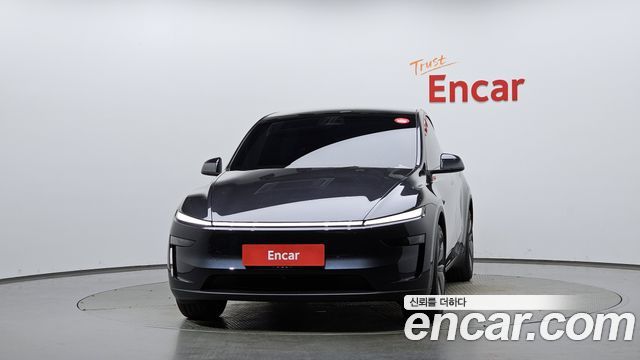 Tesla Model Y Premium Long Range AWD — пробег 3 143 км — фото 3 из 5
