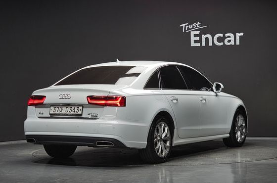 Audi A6 40 TDI Quattro C7 — пробег 233 234 км — фото 2 из 5