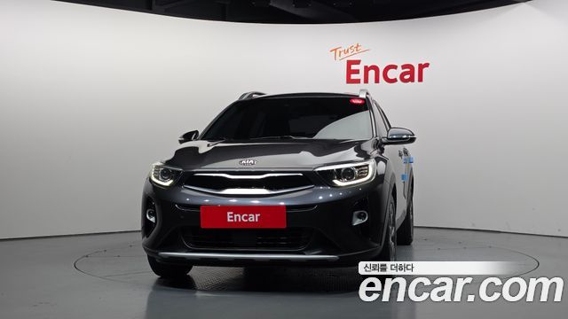 Kia Stonic из Кореи Encar