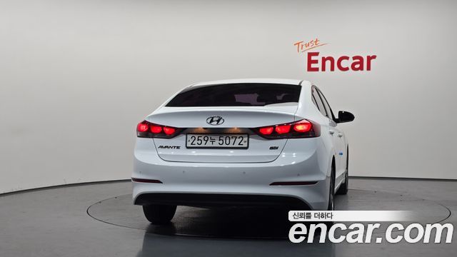 Hyundai AVANTE из Кореи Encar