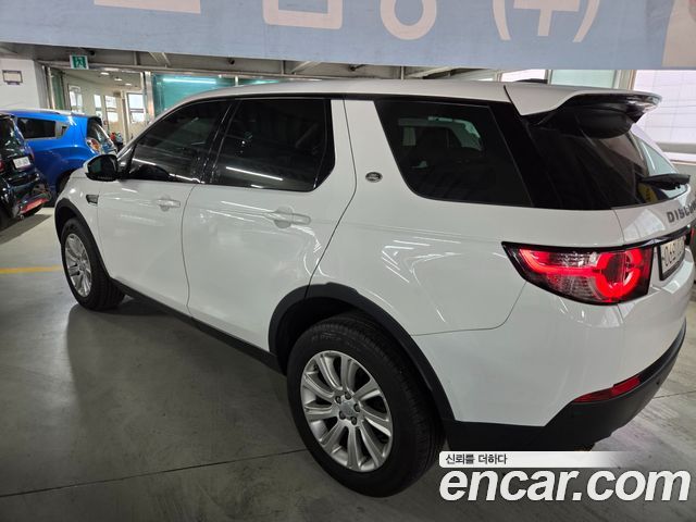 Land Rover Discovery Sport 2.0 TD4 SE — пробег 98 246 км — фото 4 из 5