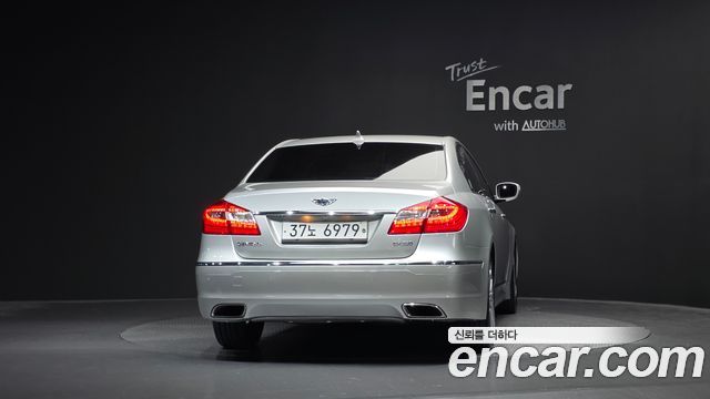 Hyundai Genesis из Кореи Encar