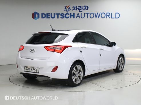 Hyundai i30 1.6 GDI PYL — пробег 84 954 км — фото 2 из 5