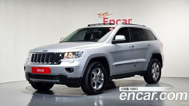 Jeep Cherokee 3.0 Diesel Laredo WK2 — пробег 27 304 км — фото 1 из 5