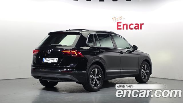 Volkswagen Tiguan из Кореи Encar