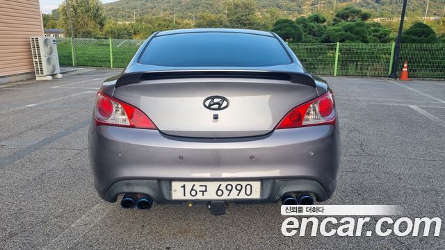 Hyundai Genesis из Кореи Encar