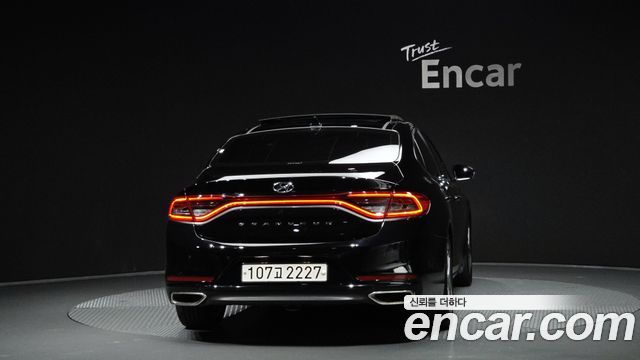 Hyundai Grandeur из Кореи Encar