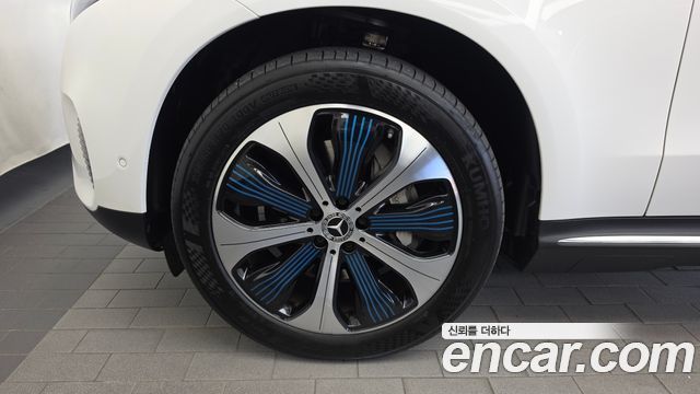Mercedes-Benz EQC EQC400 4MATIC Premium — пробег 84 200 км — фото 5 из 5
