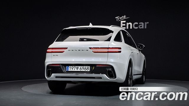 Genesis GV70 из Кореи Encar