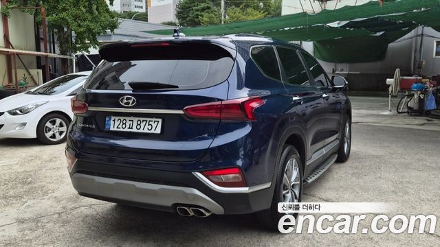 Hyundai Santafe Diesel 2.0 2WD Premium — пробег 35 000 км — фото 4 из 5