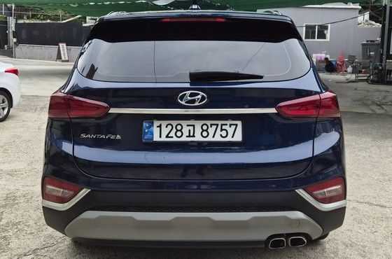 Hyundai Santafe Diesel 2.0 2WD Premium — пробег 35 000 км — фото 5 из 5