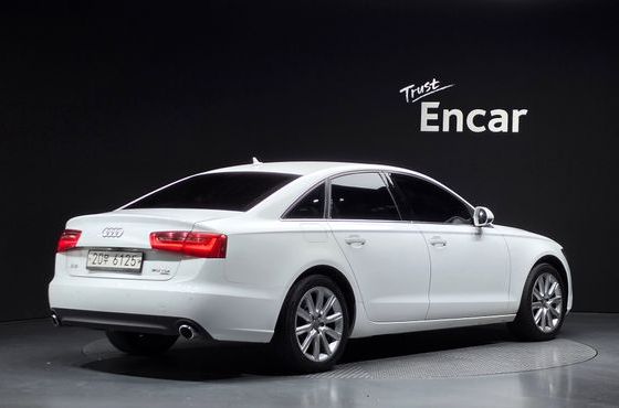 Audi A6 3.0 TDI Quattro C7 — пробег 127 900 км — фото 2 из 5