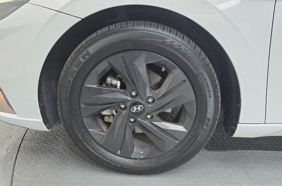 Hyundai AVANTE Smart — пробег 40 732 км — фото 5 из 5
