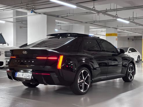 Hyundai AVANTE 2.0 Inspiration — пробег 22 км — фото 2 из 5