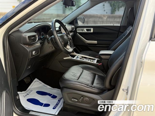 Ford Explorer 2.3 LimIted 4WD — пробег 58 800 км — фото 5 из 5