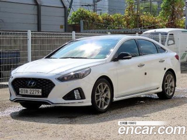 Hyundai Sonata 2.0 Turbo Exclusive — пробег 117 371 км — фото 1 из 5