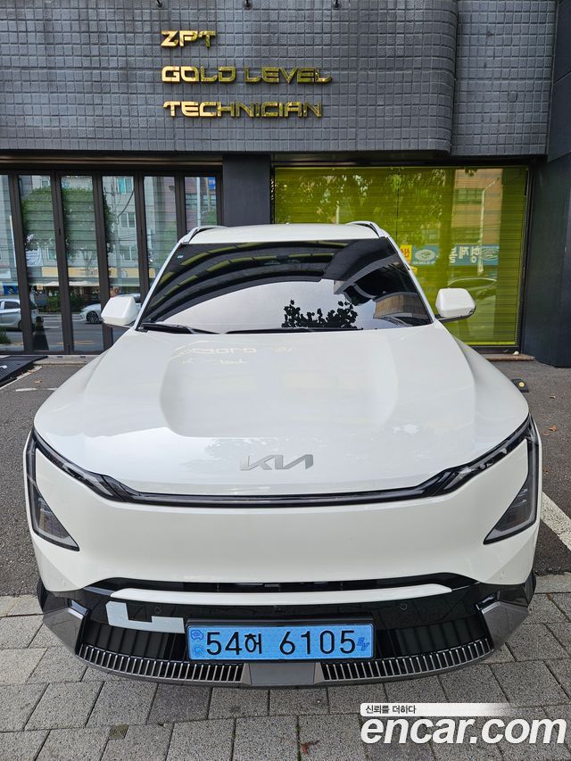 Kia EV5 Long Range 2WD AIr — пробег 3 300 км — фото 3 из 5