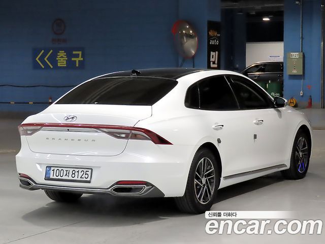 Hyundai Grandeur из Кореи Encar
