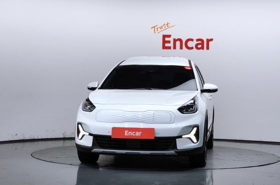 Kia Niro Air — пробег 82 098 км — фото 3 из 5