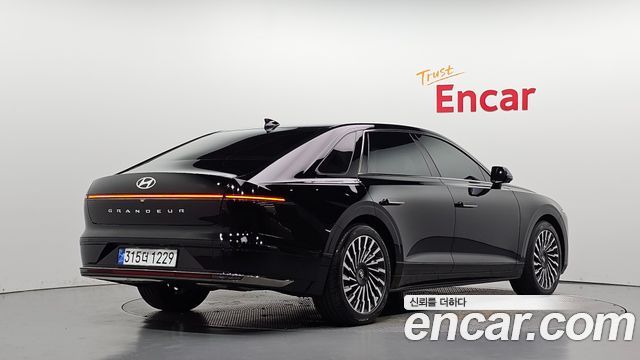 Hyundai Grandeur из Кореи Encar