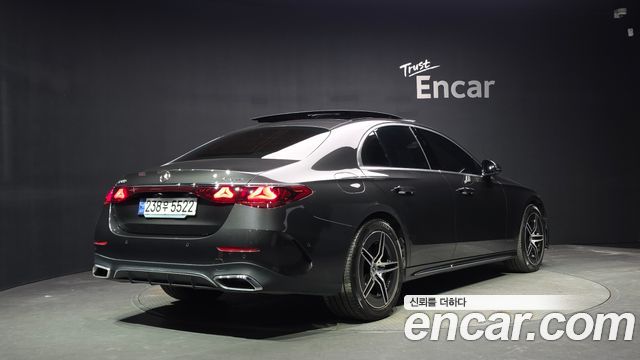 Mercedes-Benz E-Class E300 4MATIC AMG Line — пробег 30 388 км — фото 2 из 5